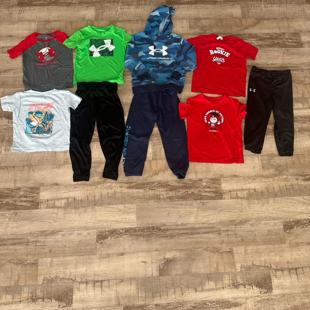 Under Armour Kids Apparel Set - Red, Green, Blue, Black